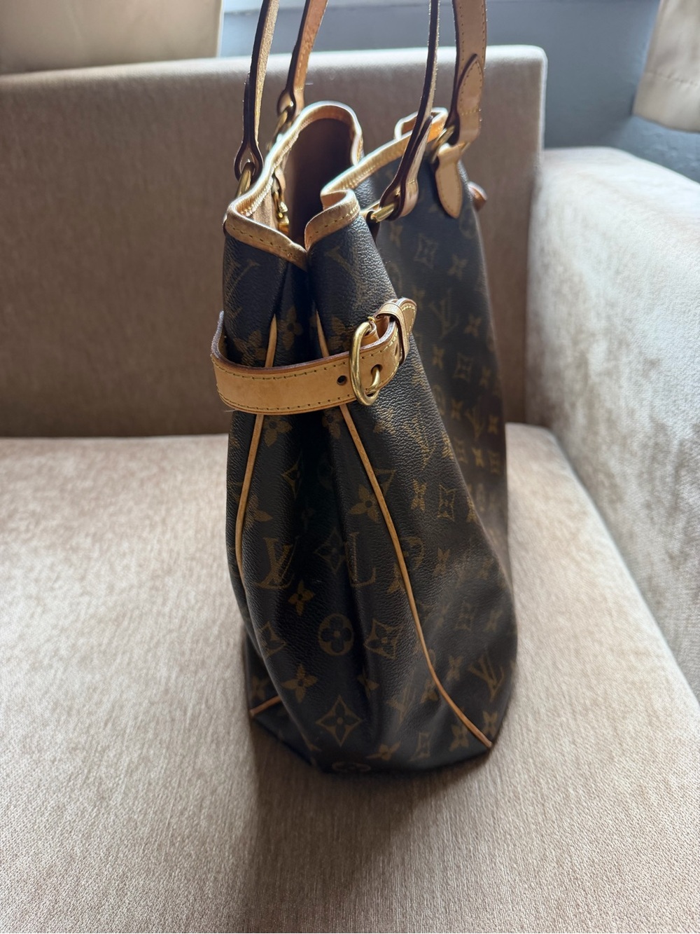 Louis Vuitton Monogram Canvas Shoulder Tote with Tan Trim - Picture 3 of 11